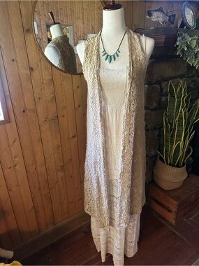 Hollister Cream Lace Maxi